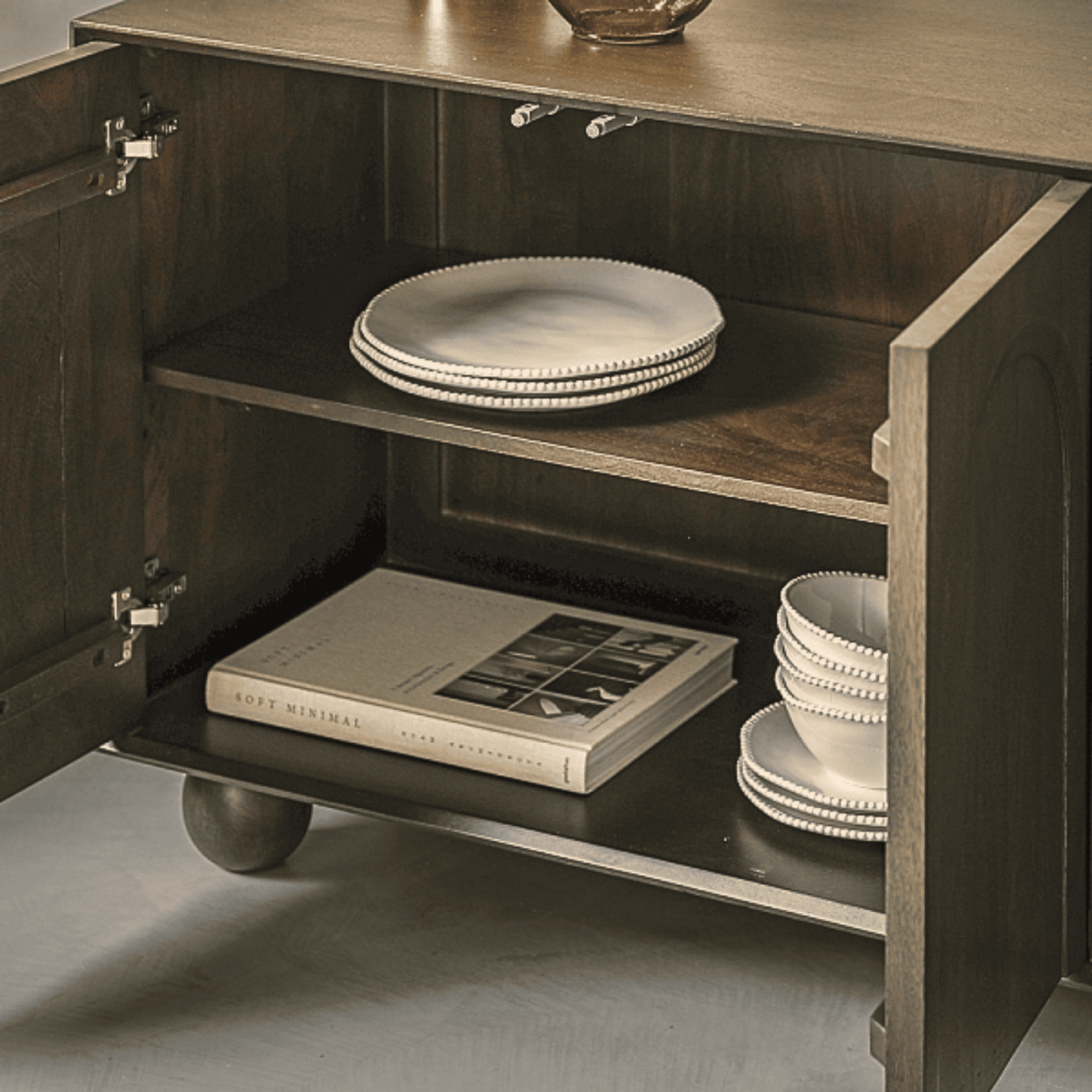 ARKA SIDEBOARD